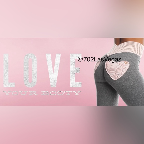 Cute booty Lounge 🩷🩷 - Picture 8 of 9